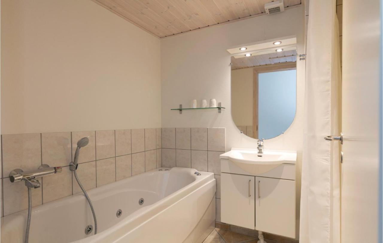 Amazing Home In Hasle With Wifi Zewnętrze zdjęcie
